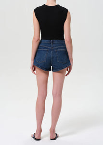 Ridley Short in Duster