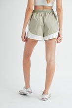Load image into Gallery viewer, Drawstring Ric Rac Short
