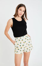 Load image into Gallery viewer, Embroidered Sunflower Linen Short
