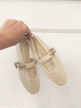 Load image into Gallery viewer, Mesh Mary Jane Flat
