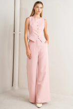 Load image into Gallery viewer, Elevated Classic Woven Vest
