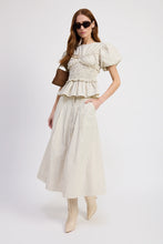 Load image into Gallery viewer, Azra Puff-Sleeve Peplum Top
