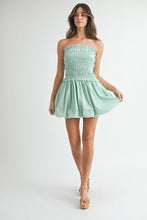 Load image into Gallery viewer, Shirred Stripe Strapless Balloon Mini Dress
