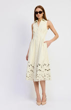 Load image into Gallery viewer, Alitzel Midi Dress
