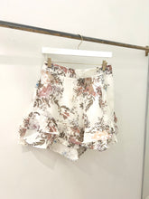 Load image into Gallery viewer, Fall Floral Short
