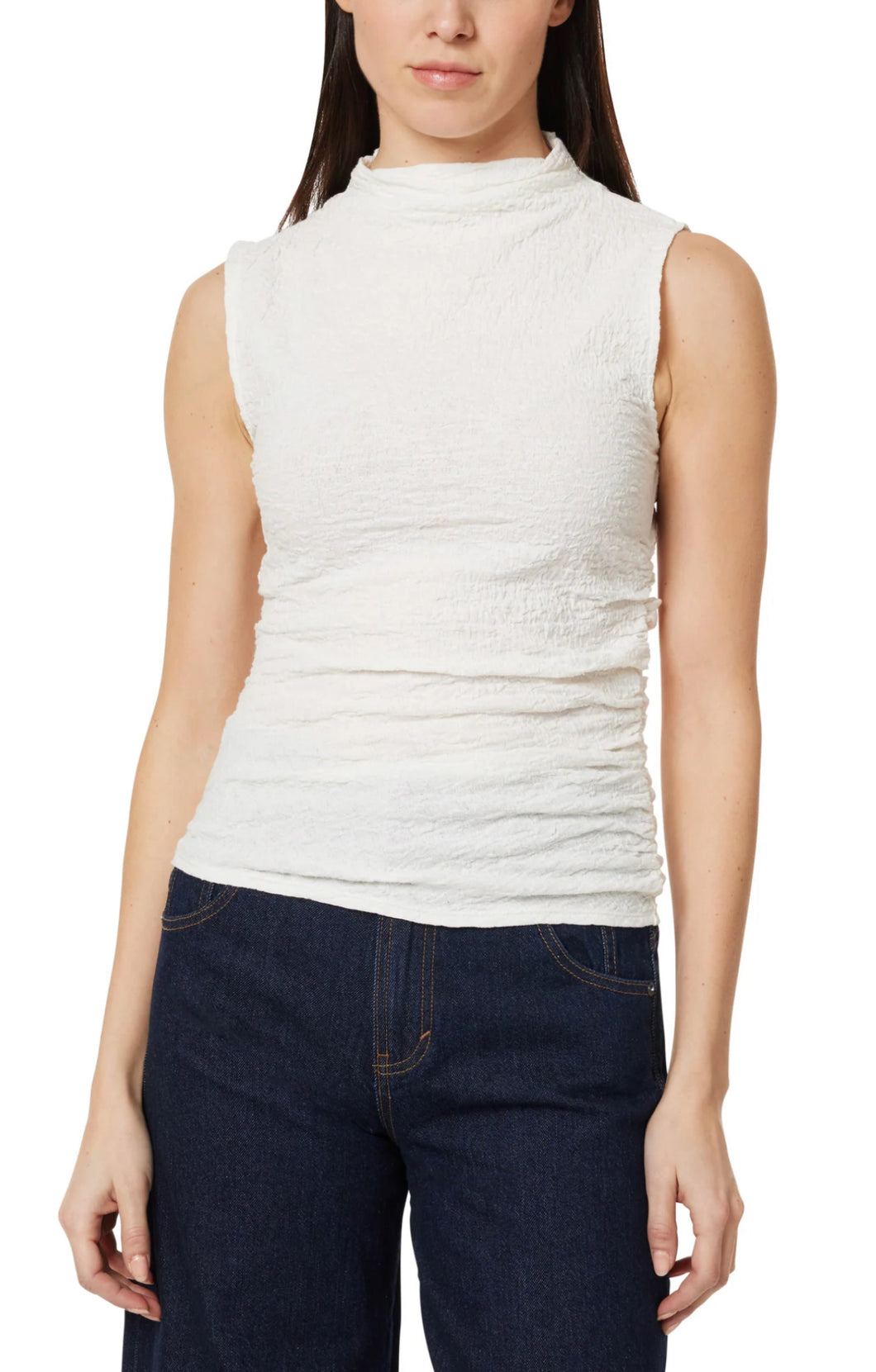 Sleeveless Gathered top
