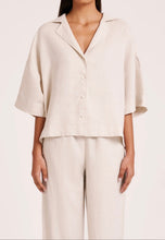 Load image into Gallery viewer, Lounge Linen Shirt Natural
