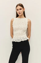 Load image into Gallery viewer, Veda Lace Top Cream
