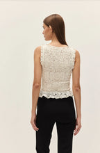 Load image into Gallery viewer, Veda Lace Top Cream
