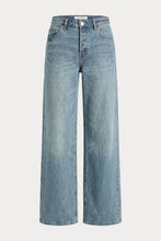 Load image into Gallery viewer, Vintage Wide Jeans in Oak
