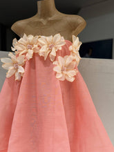 Load image into Gallery viewer, Floral Strapless A-Line Mini Party Dress
