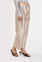 Load image into Gallery viewer, Silk Cargo Pant
