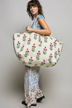 Load image into Gallery viewer, Ribbon-Tie Quilted Floral Jumbo Tote Bag
