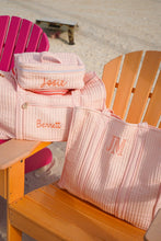 Load image into Gallery viewer, Quilted Block-Print Bag
