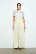 Load image into Gallery viewer, Pearl Collar Lace Blouse
