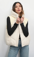 Load image into Gallery viewer, Douglas Ribbed Puffer Hooded Vest
