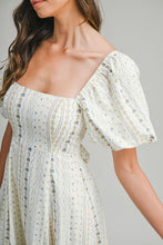 Load image into Gallery viewer, Floral Puff Sleeve Square Neck Midi Dress
