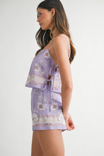 Load image into Gallery viewer, Floral Border Print Crop Top And Short Set
