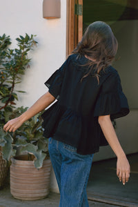 Embroidered Airy Collar Blouse